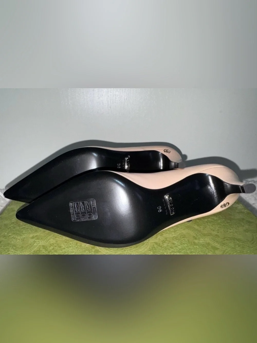 Gucci Leather Pointed Toe Double G Mid-Heel Slip On Pump Women’s Size 6 - Picture 7 of 10